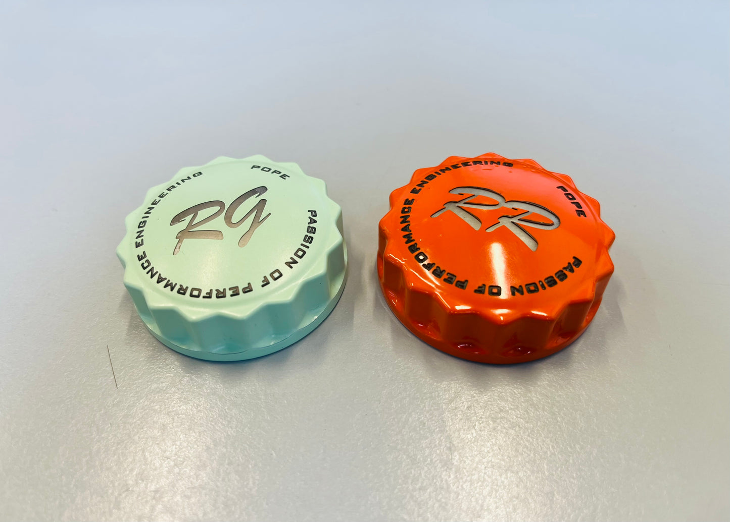 Tankdeckel „Sonderfertigung“