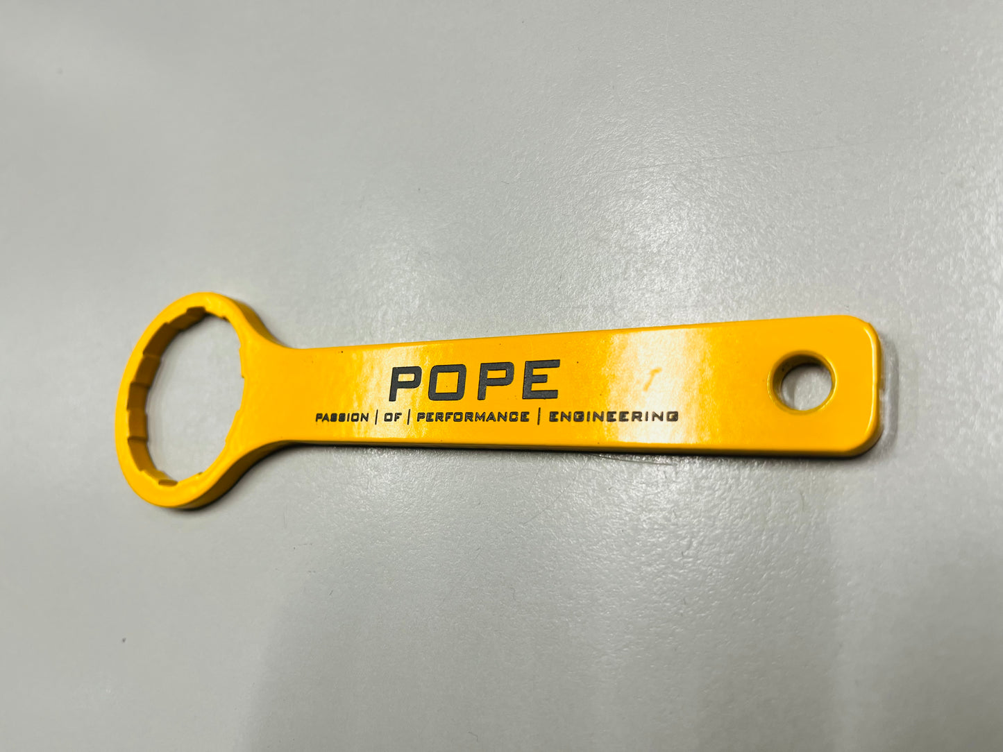 Schlüssel / Ausgleichsbehälter