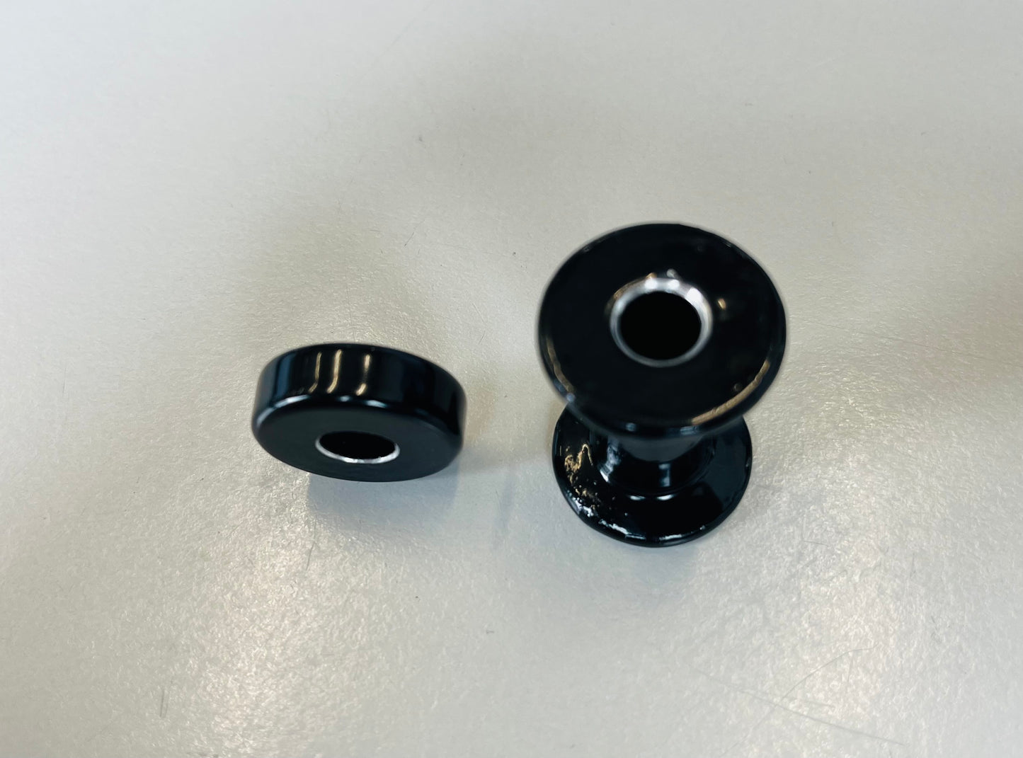 Distanzbuchsen Akrapovic