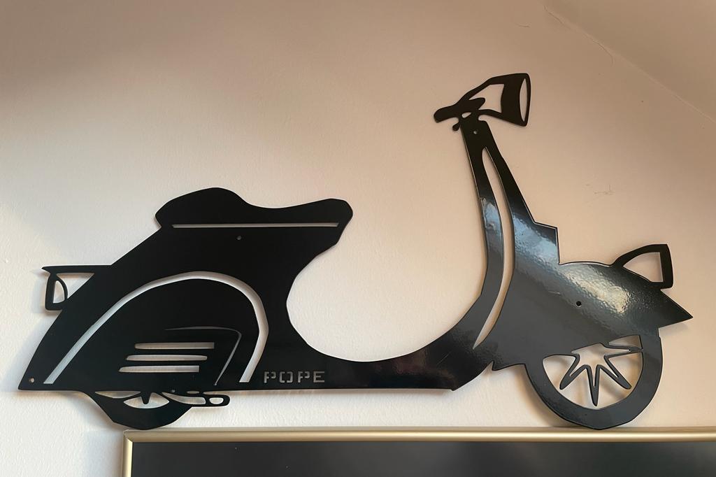 Magnettafel VESPA Roller Silhouette, VESPA Metallkunst