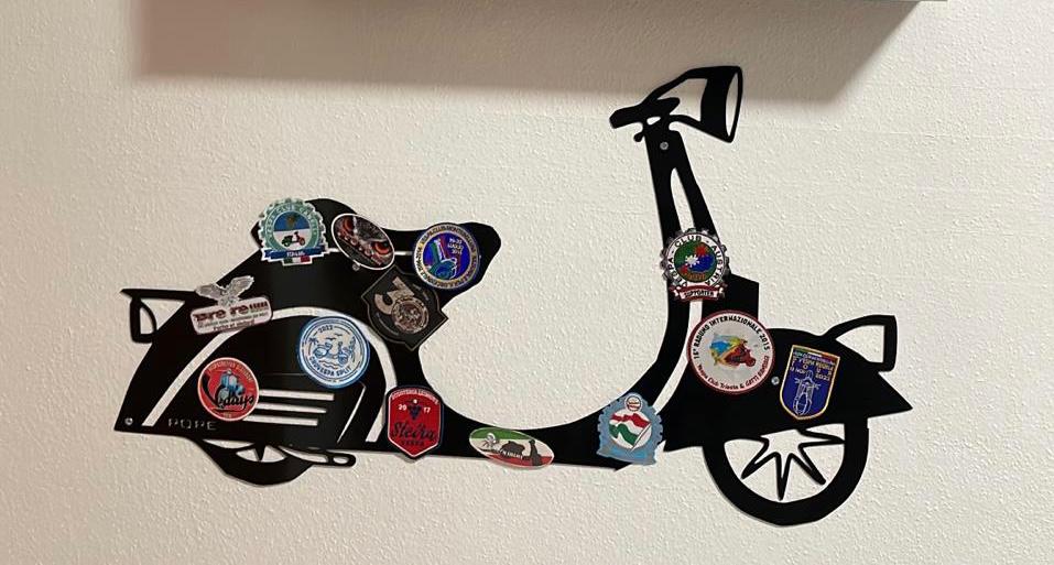 Magnettafel VESPA Roller Silhouette, VESPA Metallkunst